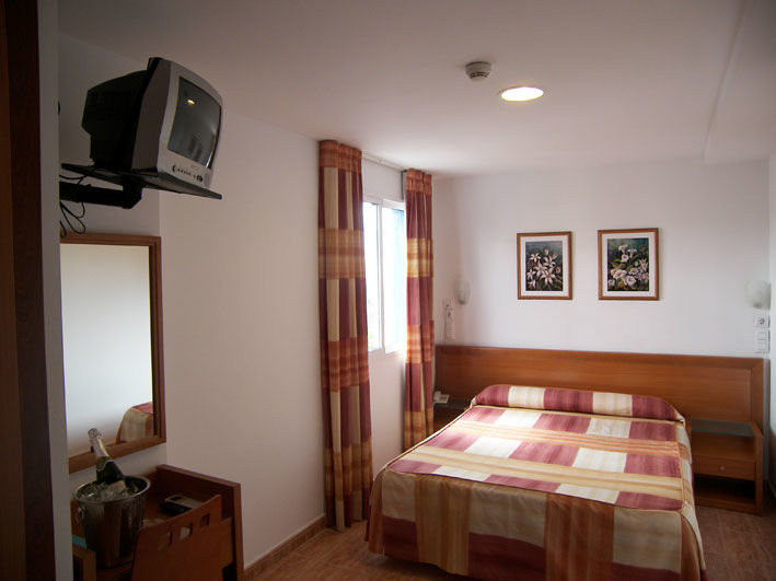 Hotel Mavi 간디아 외부 사진